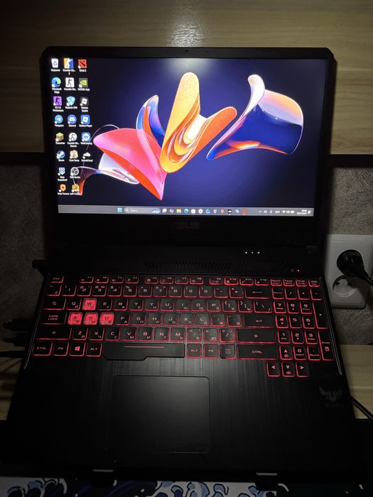 продаю игровой ноутбук