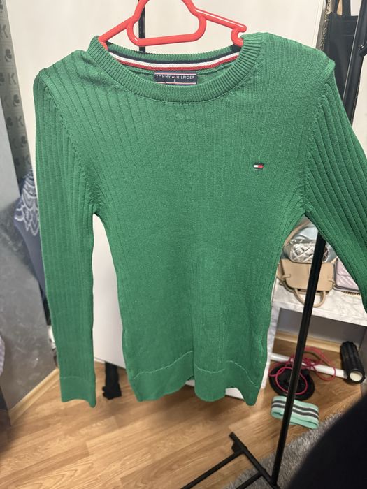 Блуза Tommy Hilfiger S размер оригинална нова