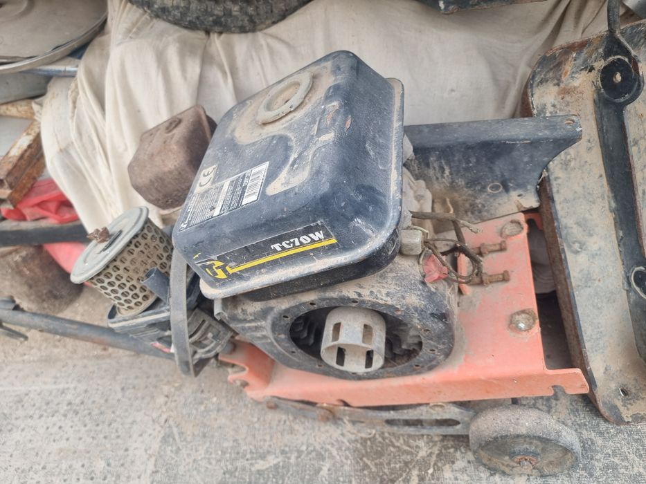 Продам вибро плиту