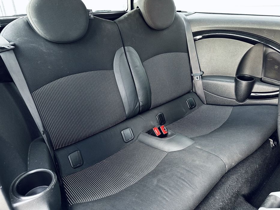 Mini Cooper Clubman 1,6 Benzina 120 cp 11.2009