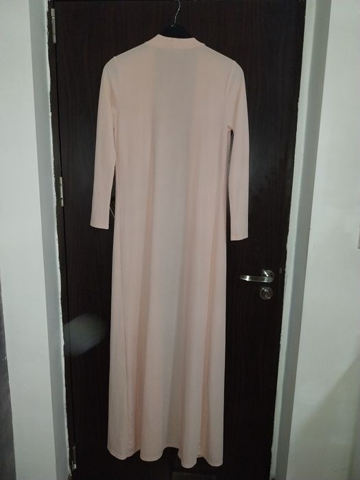 Vând capod damă lung