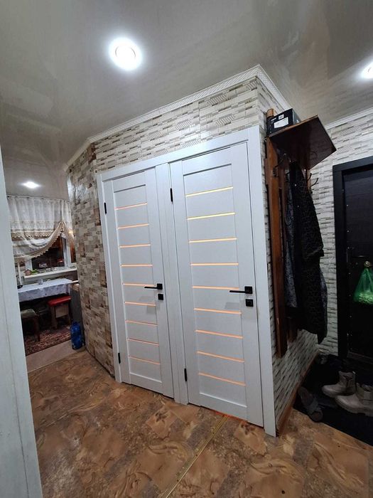 Продам 2 ком квартира РН Азии