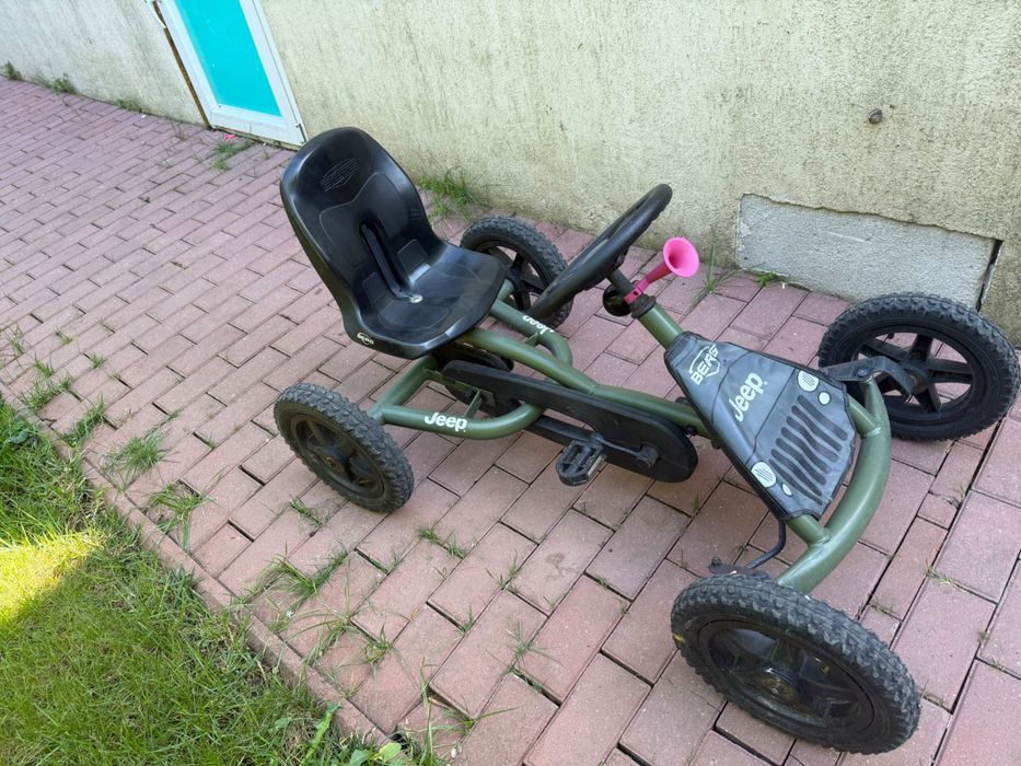 Kart cu pedale Berg Rally JEEP Fff puțin utilizat