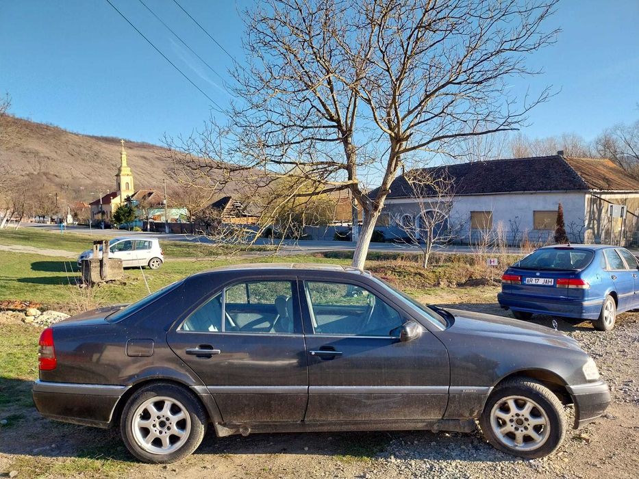 Mercedes C-180 inmatriculat Ro