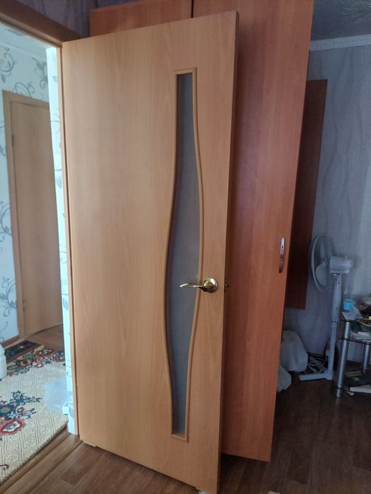 Продам двери межкомнатные