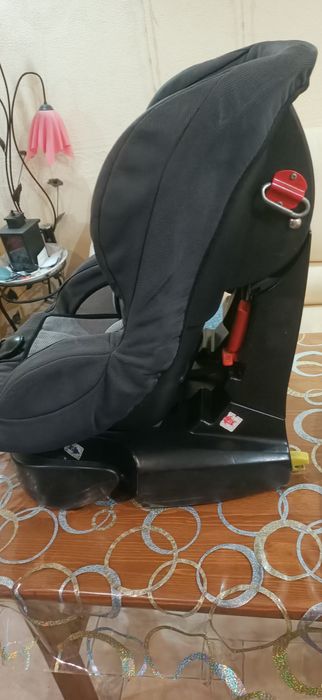 Автокресло б/у + бустер
