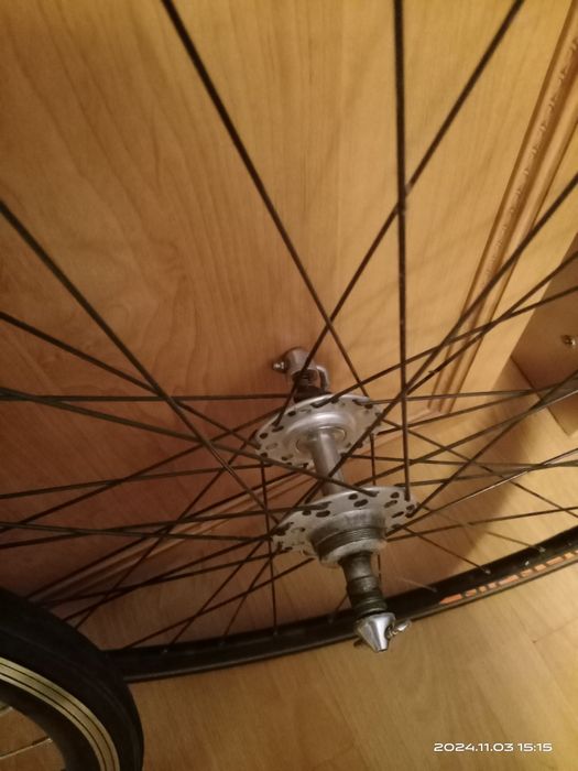 Продам колеса ХВЗ, старт шоссе, трековые.