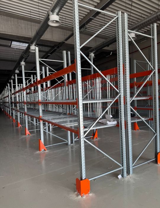 Rafturi metalice pentru depozitarea euro paleți 282x999