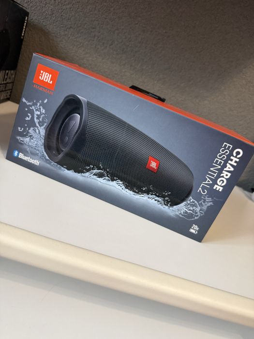 JBL  Charge Essential 2