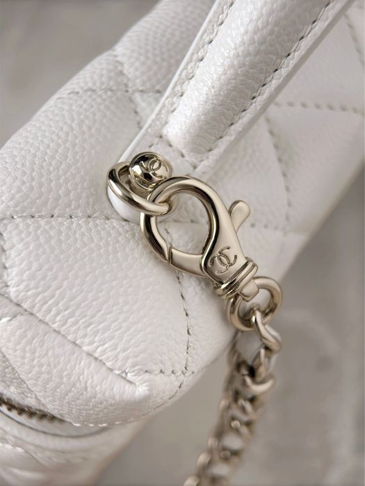 Chanel Vanity чанта 2026