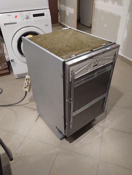 Съдомиялна MIELE 45 см Пълно Вграждане