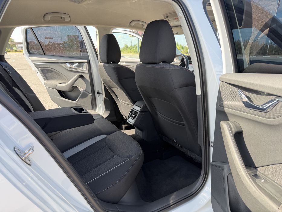 Skoda Scala 1.0 tsi automata FULL LED PLASMA NAVI MARE FULL