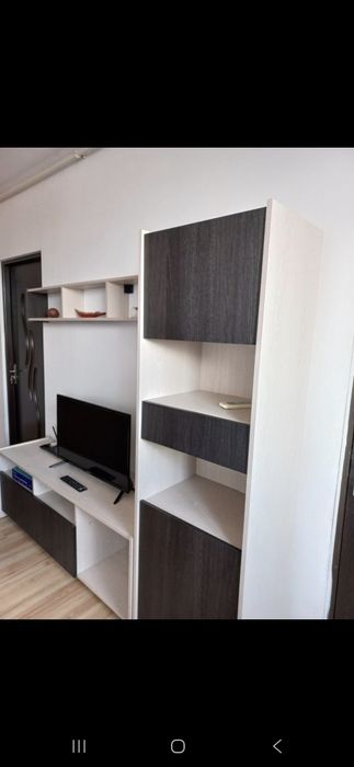 Vand apartament 1 camera,bloc Via Romana,central