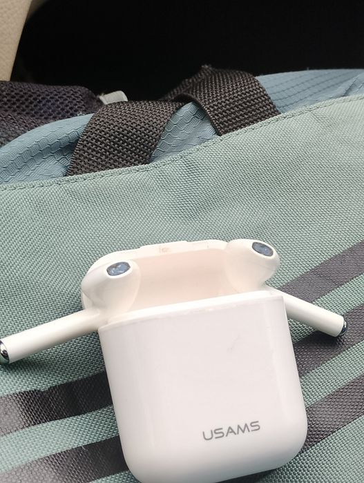 Blue tooth слушалки