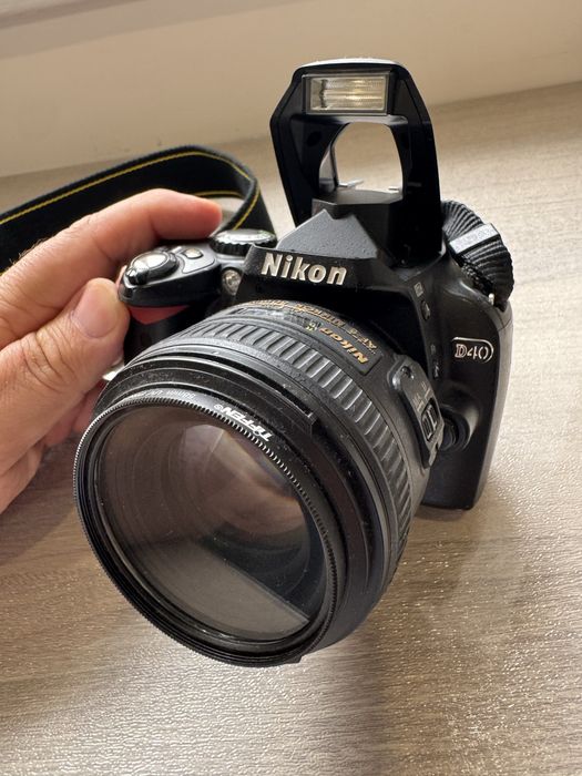 Фотоаппарат Nikon D40 б/у