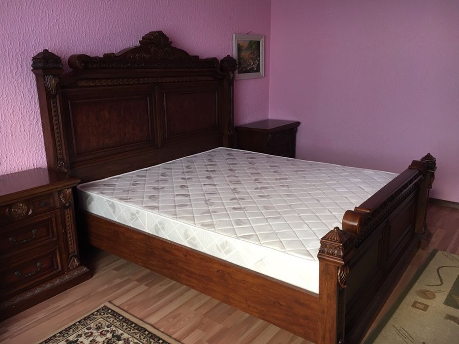 Спальный гарнитур 349999 тг.