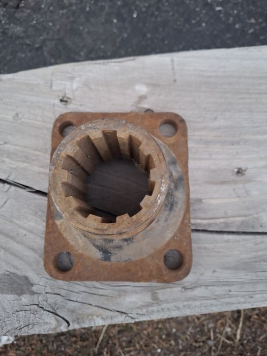 Фланец коробки камаз