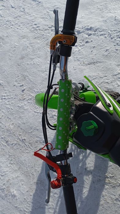 Продается детский питбайк 49 кубов.