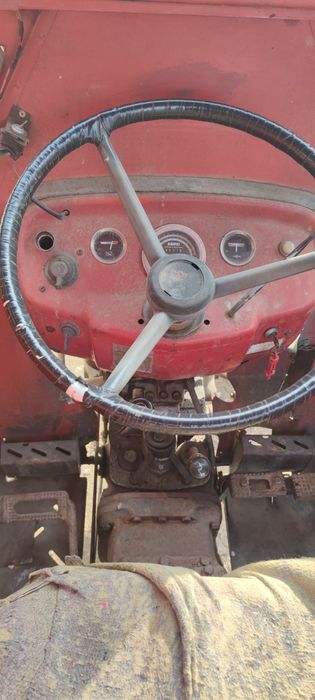 Tractor Massey Ferguson