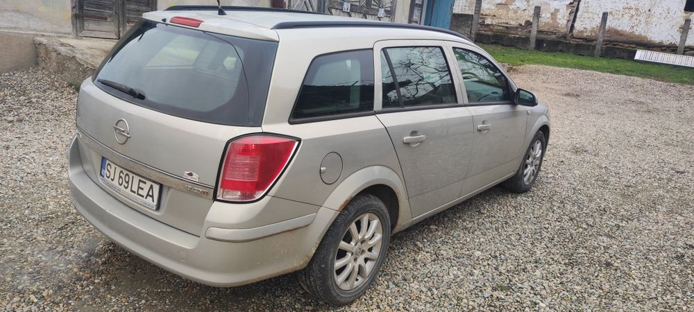 dezmembrez opel 17 cdti an 2005