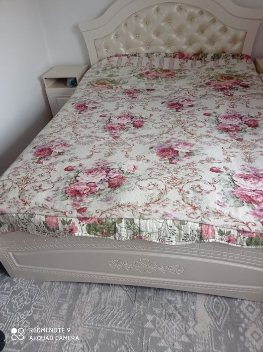 Срочно продается спальный гарнитур