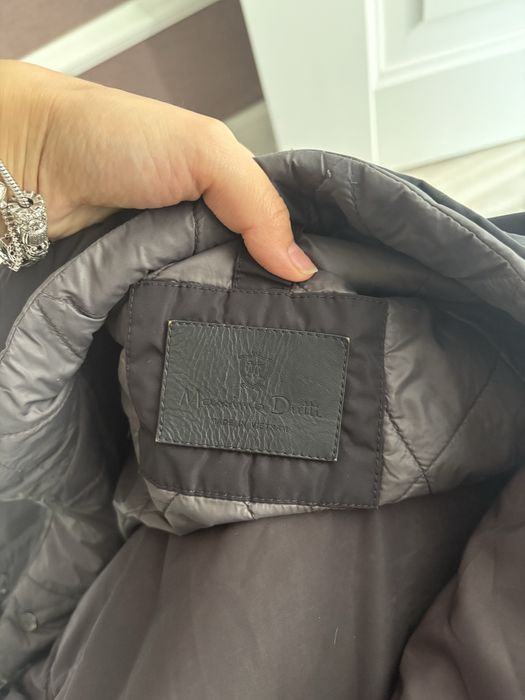 Продам куртка Massimo Dutti