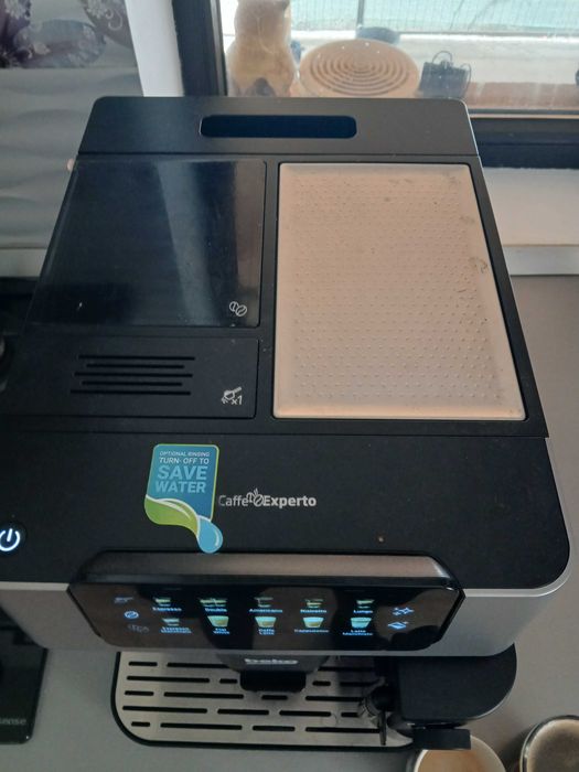 Espressor automat Beko CaffeExperto