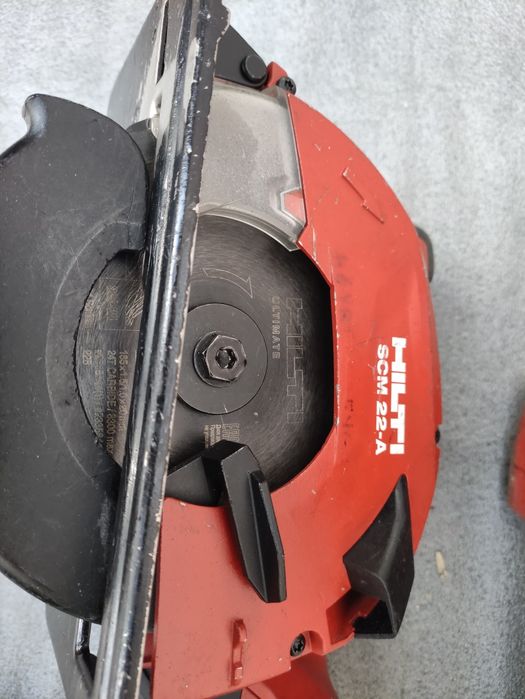 Circular Hilti metal lemn SCM 22-A cu acumulator