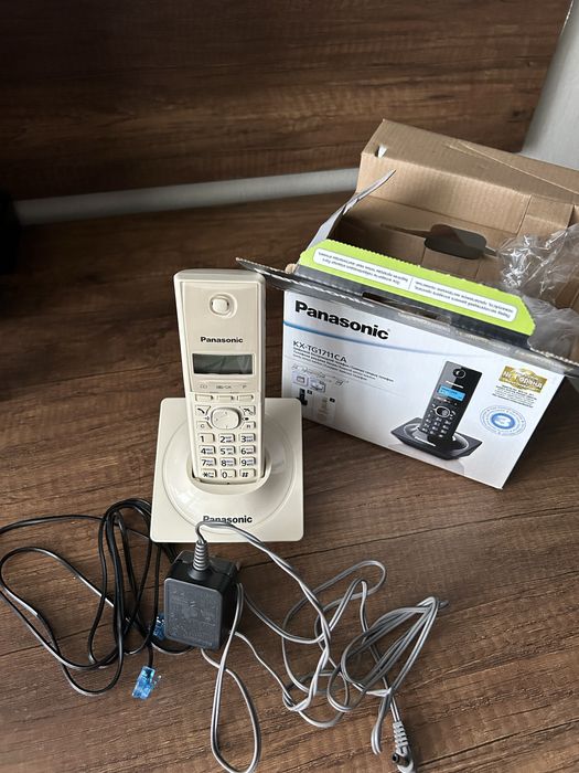 Радиотелефон Panasonic KX-TG1711CA