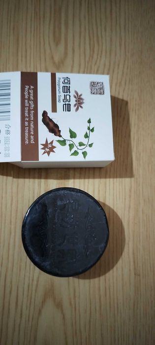 Специален черен сапун, грижа за увредена и посивяла коса