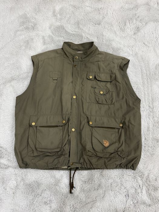 Мъжки елек FJALL RAVEN . Размер L/XL