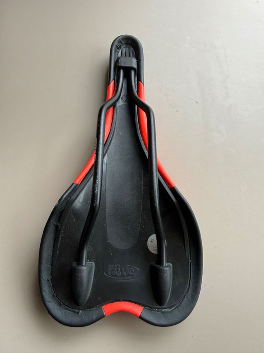 Sa/Scaun bicicleta Cube Selle Italia nou