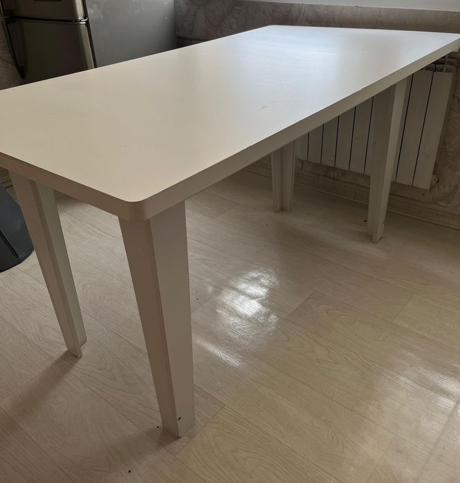 Кухонная мебель стол