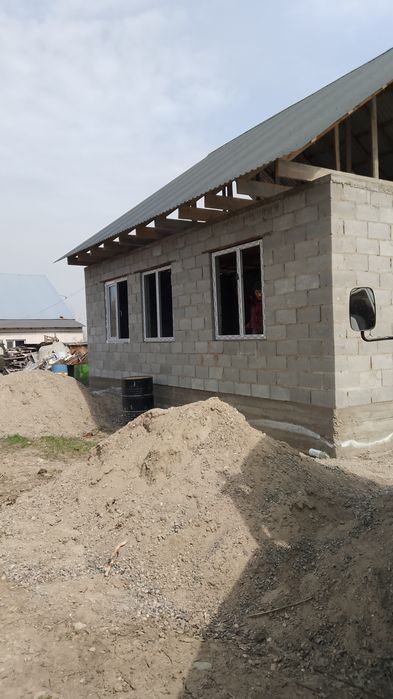 Продам недостроенный дом