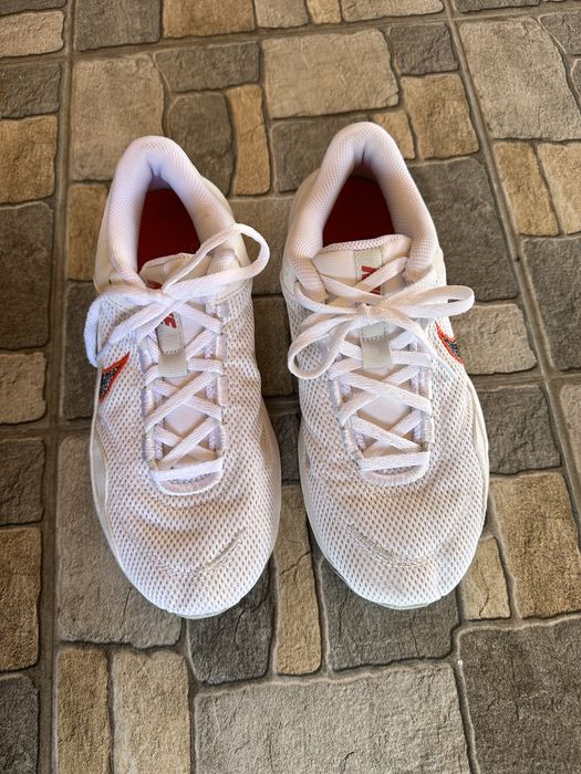 Дамски маратонки