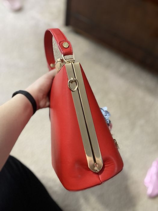 Продаются сумки