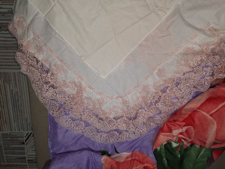 Продам уголок и бант на выписку