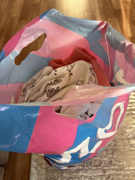 Отдам бесплатно пакет детской одежды