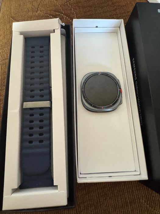 Смарт часовник samsung galaxy watch ultra