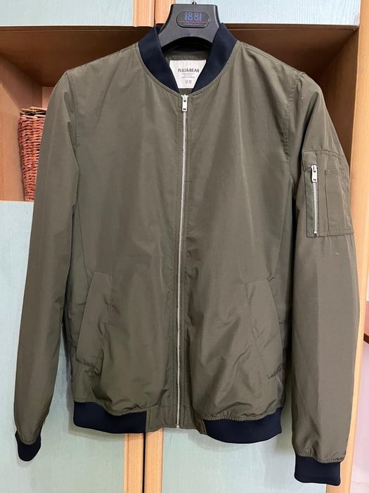 Бомбер Pull&bear. Размер М.