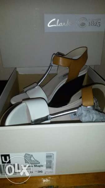 Сандали Clarks Orleans White&Brown Wedge Leather Sandals