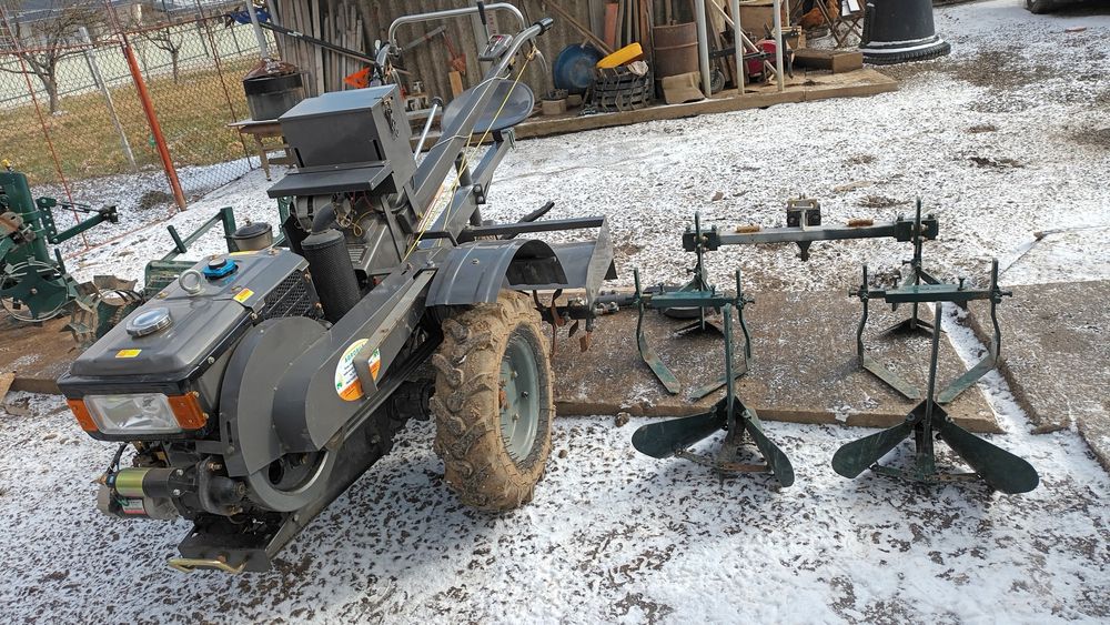 Motocultor Zubri diesel 10CP + accesorii