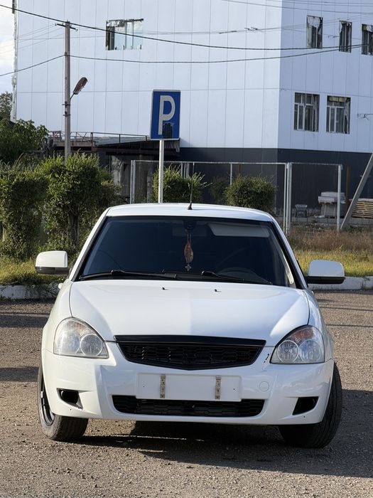 Продам  приору хетчбэк