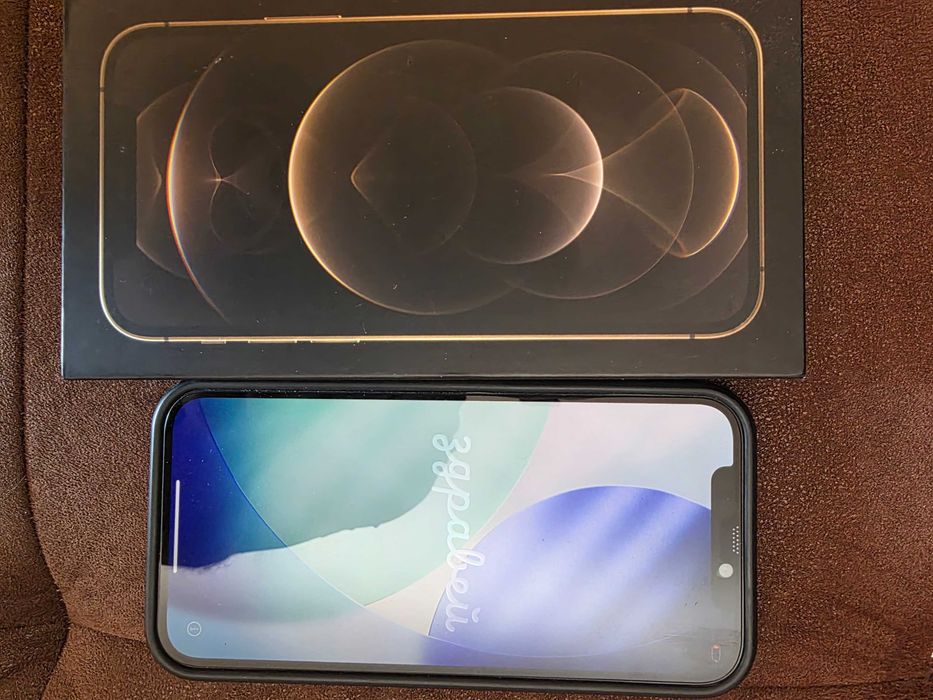 Iphone 12 Pro отличен