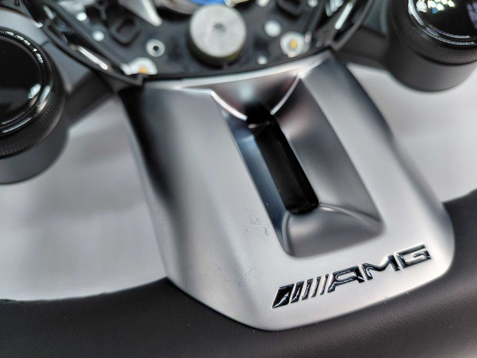 Нов Оригинален Волан AMG Mercedes W206 W223 W213 W257 W167 W254 63 65