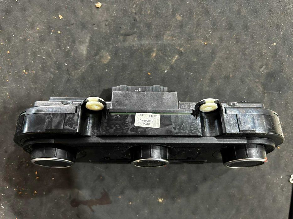 Управление за климатик на Golf VI 2012