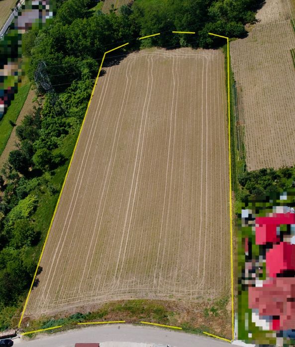 Teren intravilan 9700 m2, com. Baiculesti, Deschidere 60m