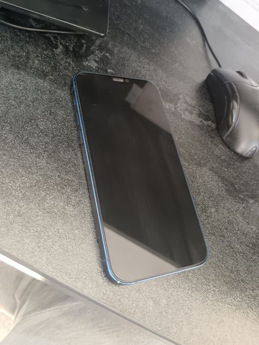 Iphone 12 stocare 64gb