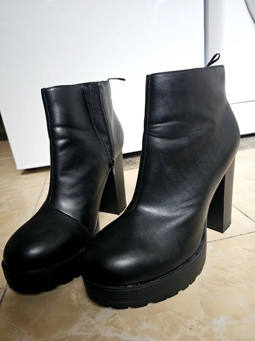 Боти  от New York