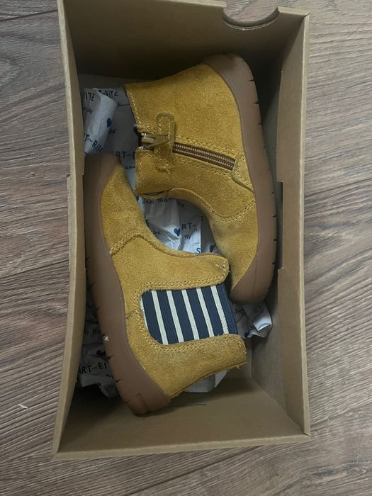 Детски боти (боси обувки) Start Rite размер 25, като нови